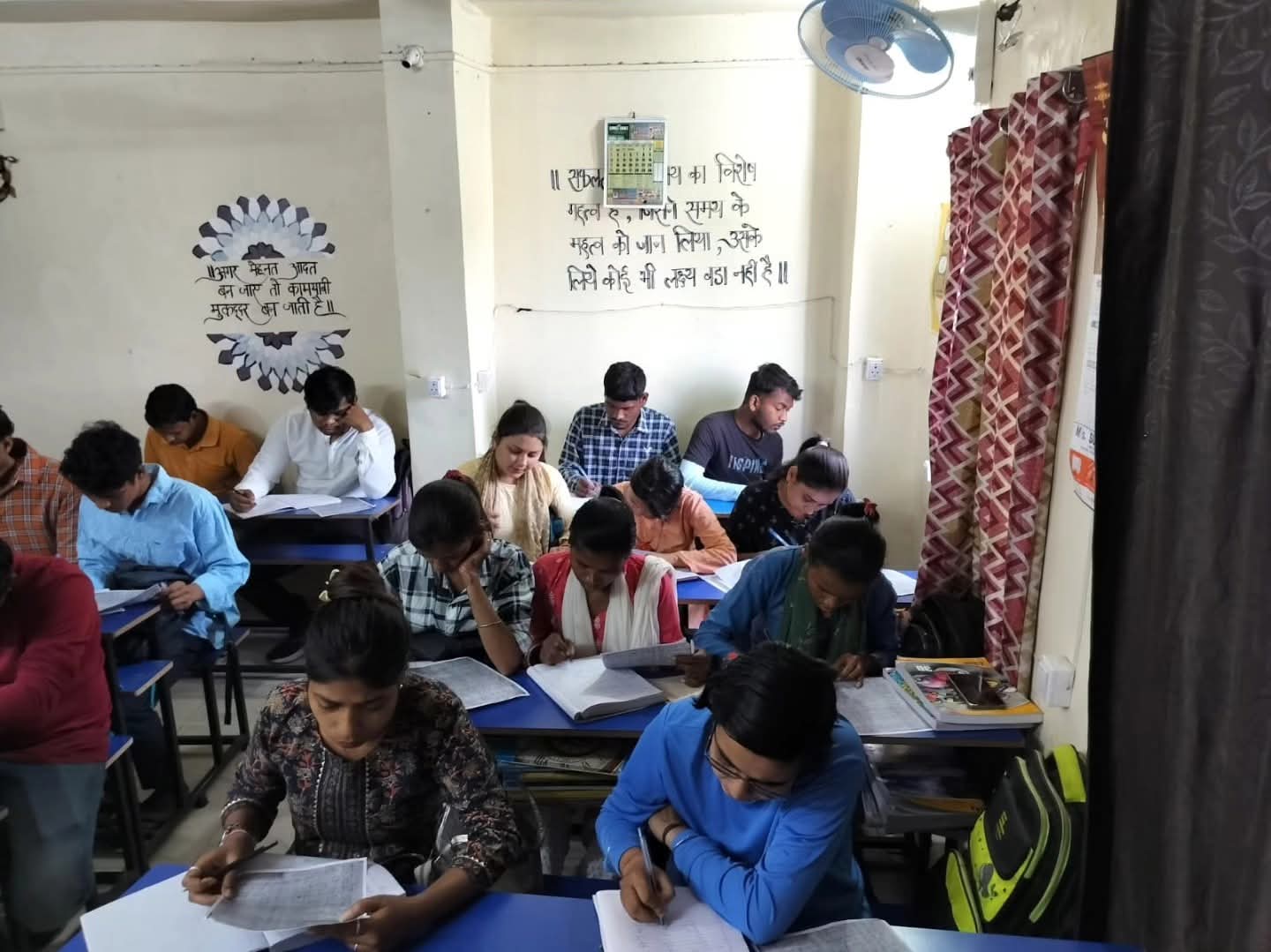 Batch photo at Mishra Institute